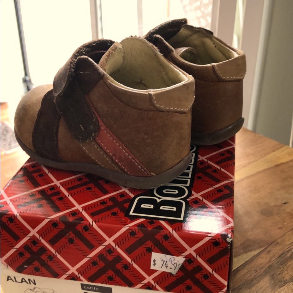 Size 20W Bonnie Stuart Beginner Walker Shoes!